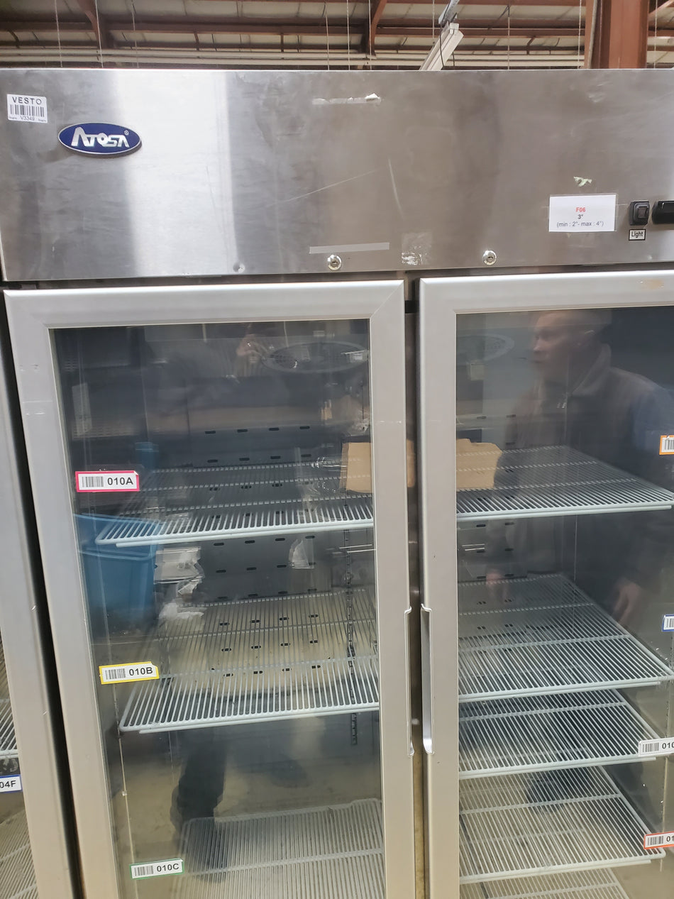 2P Atosa positiver Kühlschrank – YCF9402GR generalüberholt